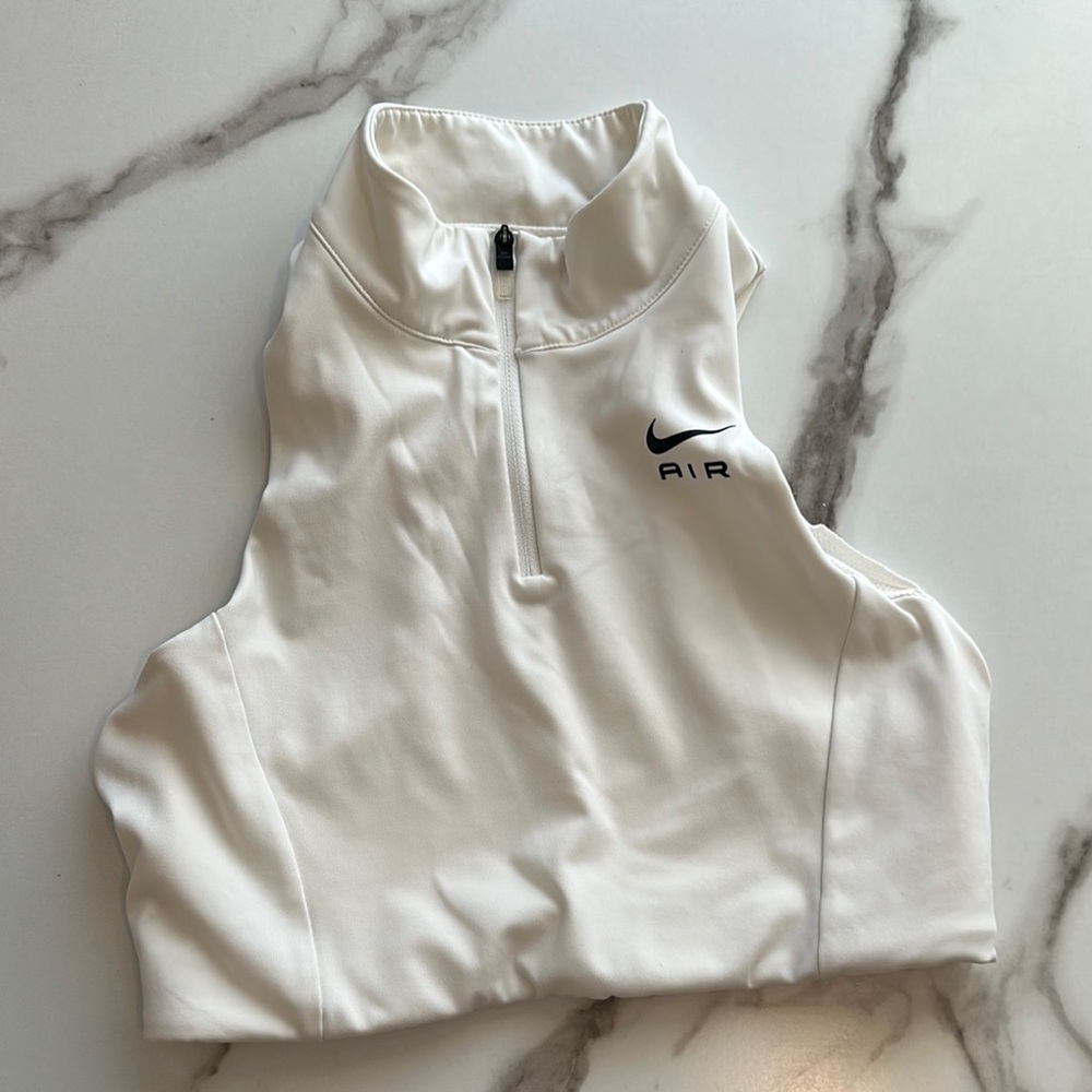 Nike Air White Zip-Up Sleeveless Top